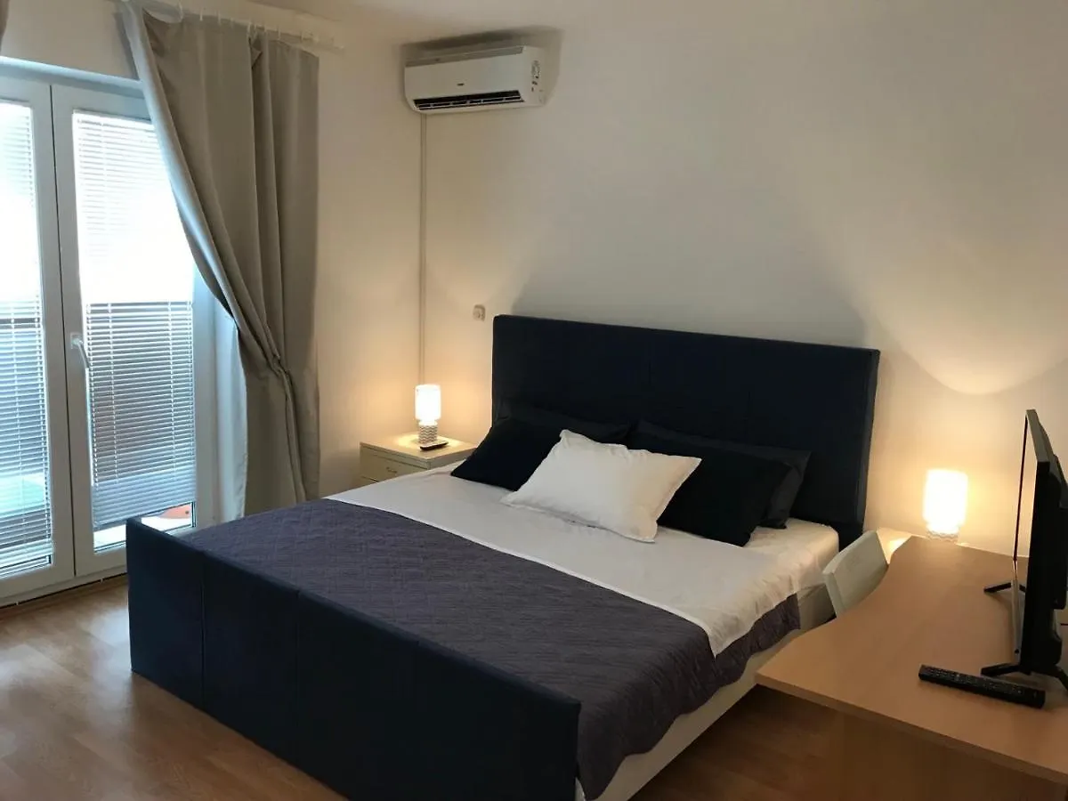 Burle 75A Apartment Medulin