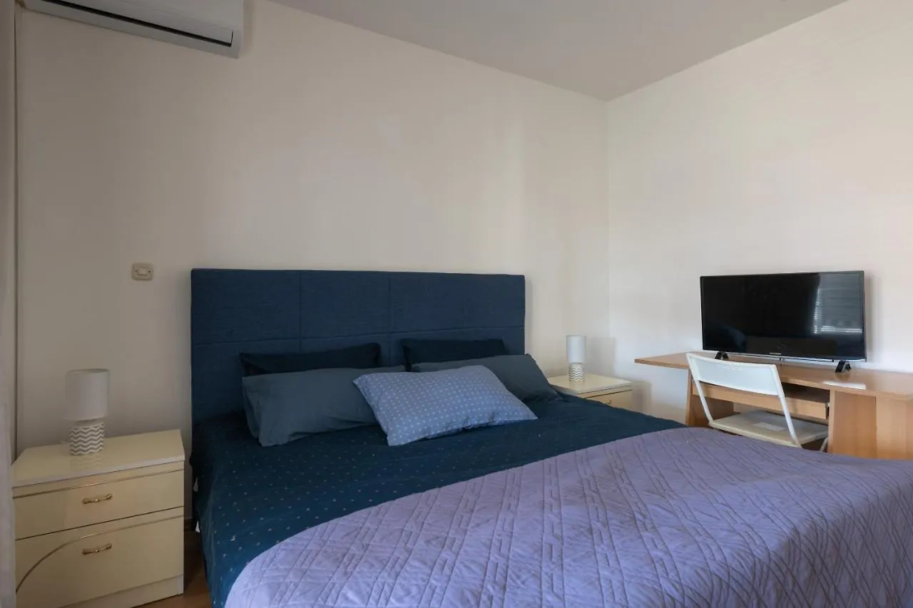 Burle 75A Apartment Medulin
